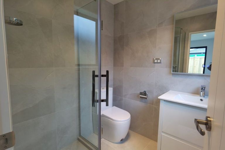 Photo of property in 8 Waka Ama Road, Karaka, Papakura, 2113