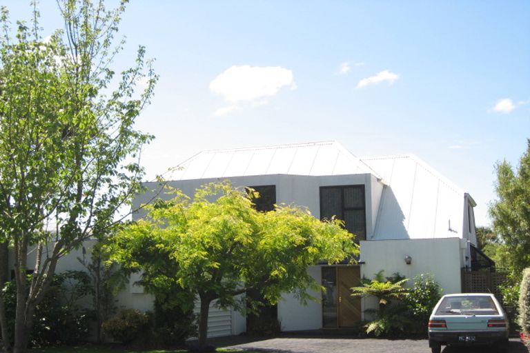 Photo of property in 1 Heybridge Lane, Hillsborough, Christchurch, 8022