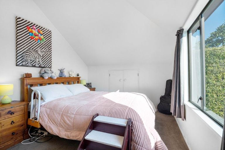 Photo of property in 162a Avonhead Road, Avonhead, Christchurch, 8042