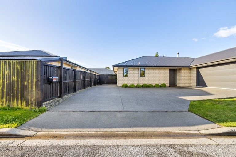 Photo of property in 7/17 Wineberry Avenue, Amberley, 7410