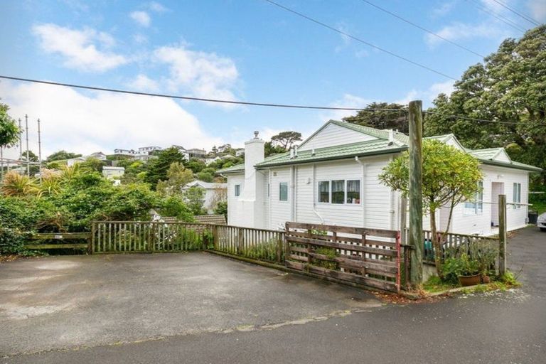 Photo of property in 88a Townsend Road, Miramar, Wellington, 6022