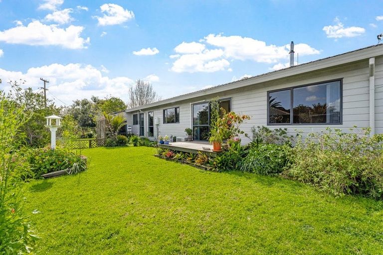 Photo of property in 10 Long Meadow Lane, Matakana, Warkworth, 0985