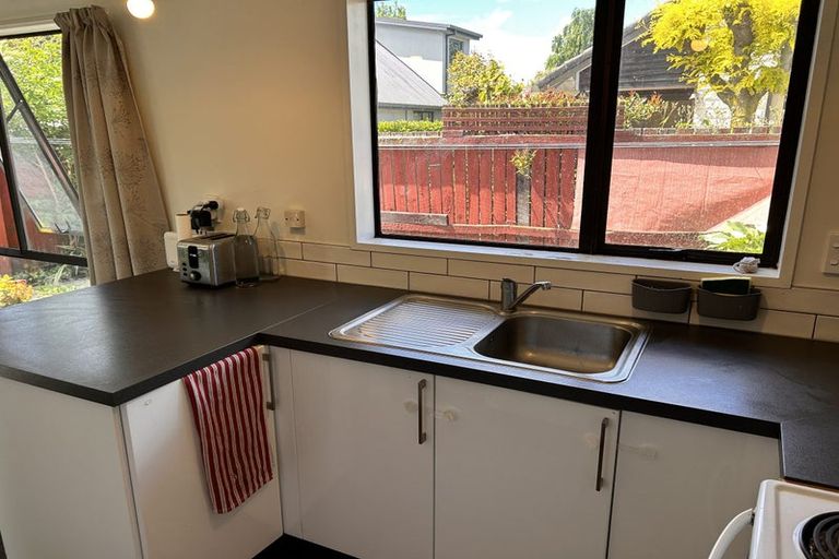 Photo of property in 2/9 Ikamatua Lane, Sydenham, Christchurch, 8023