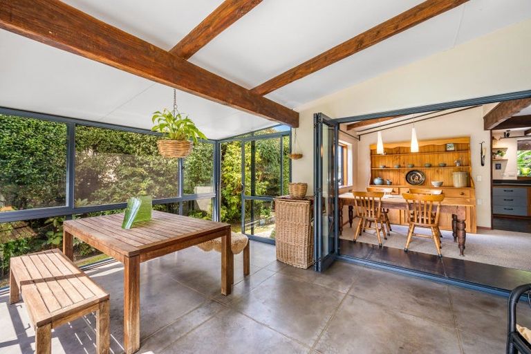 Photo of property in 6 Meadowbrook Place, Wanaka, 9305