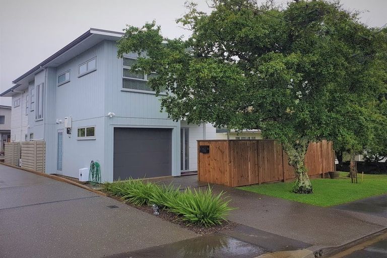 Photo of property in 7a Chamberlain Road, Karori, Wellington, 6012