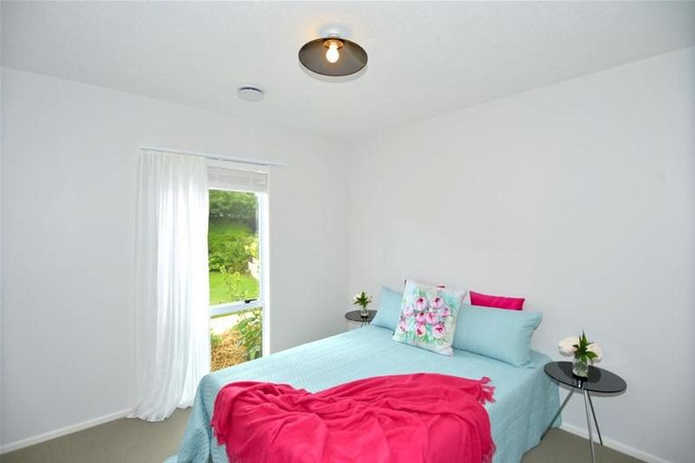 Photo of property in 8 Priorsford Court, Avonhead, Christchurch, 8042