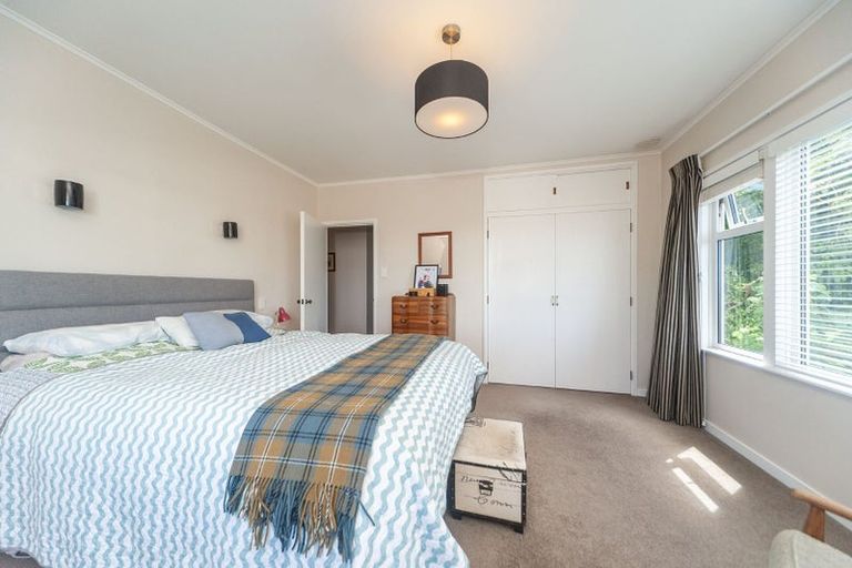 Photo of property in 3 Puketiro Avenue, Northland, Wellington, 6012