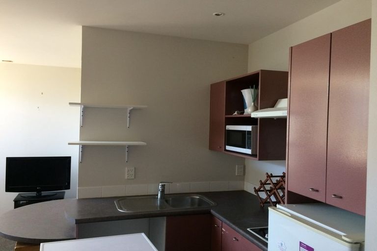 Photo of property in Hume House, 26/152u The Terrace, Wellington Central, Wellington, 6011