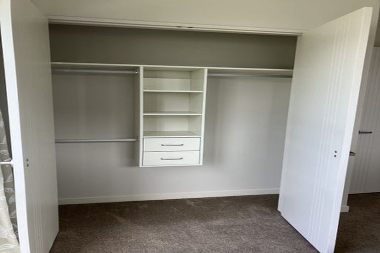 Photo of property in 23 Maka Terrace, Orewa, 0931