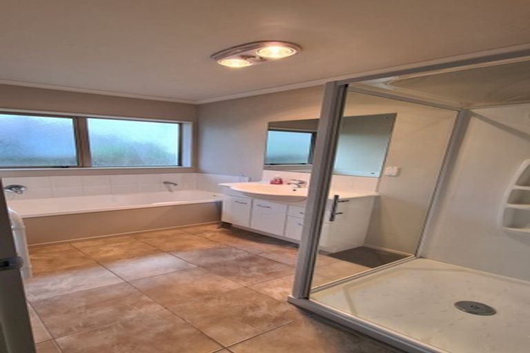 Photo of property in 91 Manuka Street, Stokes Valley, Lower Hutt, 5019