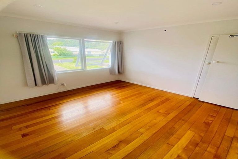 Photo of property in 2/5 Carr Street, Te Kamo, Whangarei, 0112