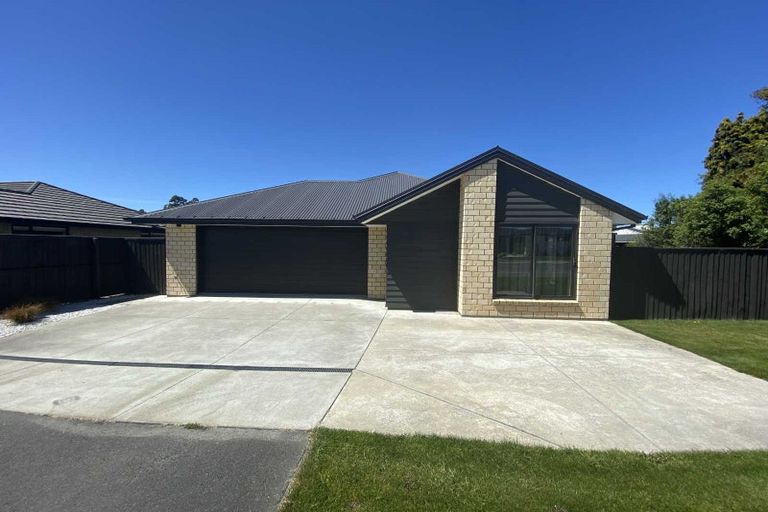 Photo of property in 17 Dynes Road, Rolleston, 7615