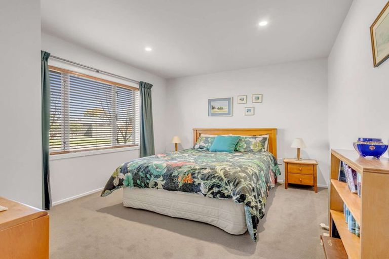 Photo of property in 6 Beamish Street, Frimley, Hastings, 4120