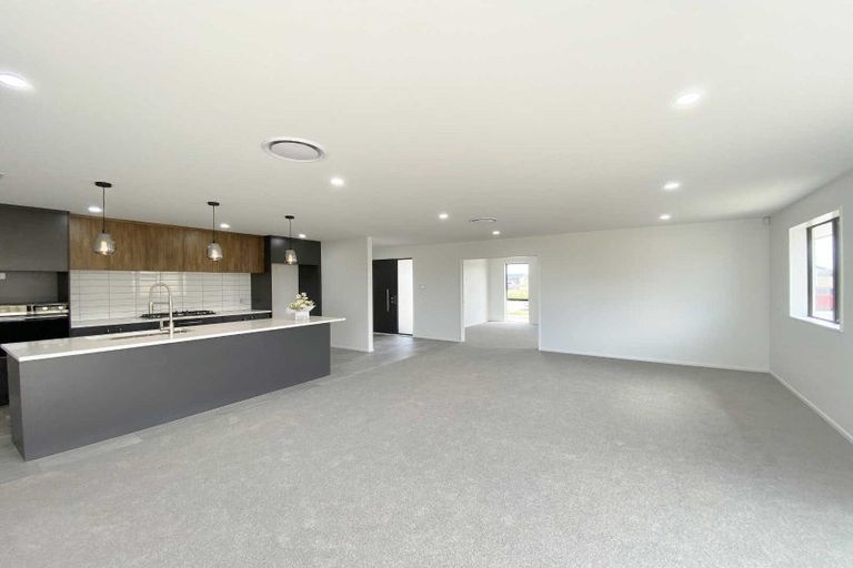 Photo of property in 72 Finn Avenue, Rolleston, 7615