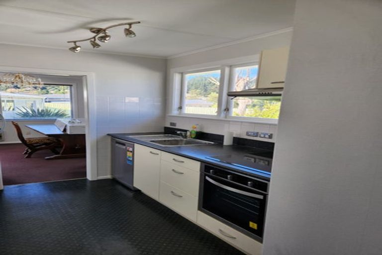 Photo of property in 44 Mohaka Street, Wainuiomata, Lower Hutt, 5014