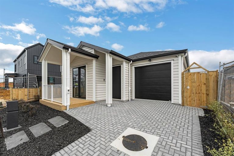 Photo of property in 32 Kiritau Road, Karaka, 2578