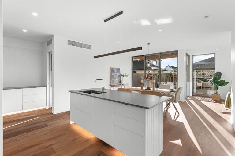 Photo of property in 4/42 Browns Road, St Albans, Christchurch, 8014