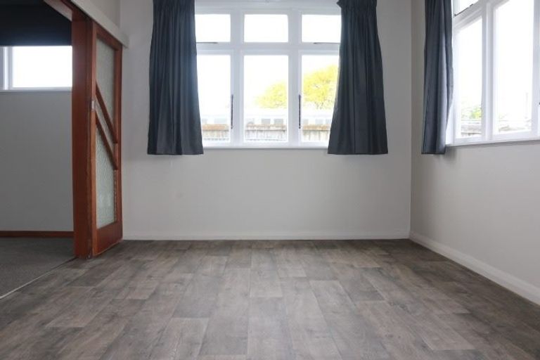 Photo of property in 4 Landsdown Court, Roslyn, Palmerston North, 4414