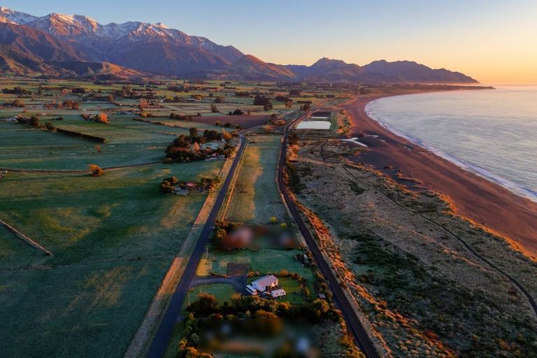 Photo of property in 44 Beach Road, Kaikoura Flat, Kaikoura, 7371