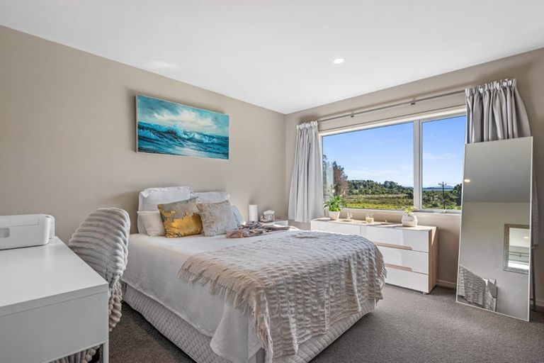 Photo of property in 53 Graham Place, Bellevue, Tauranga, 3110