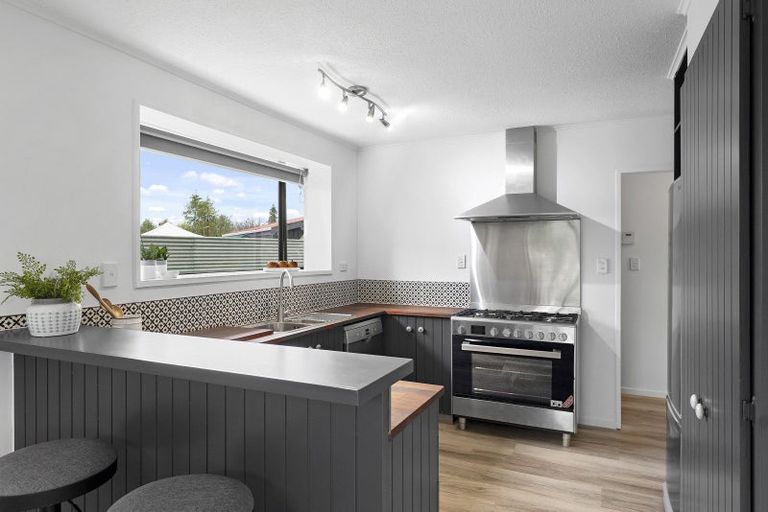 Photo of property in 3 Bluff Street, Coalgate, 7673