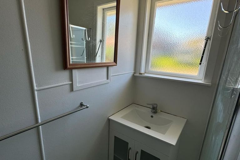 Photo of property in 72 Castor Crescent, Cannons Creek, Porirua, 5024