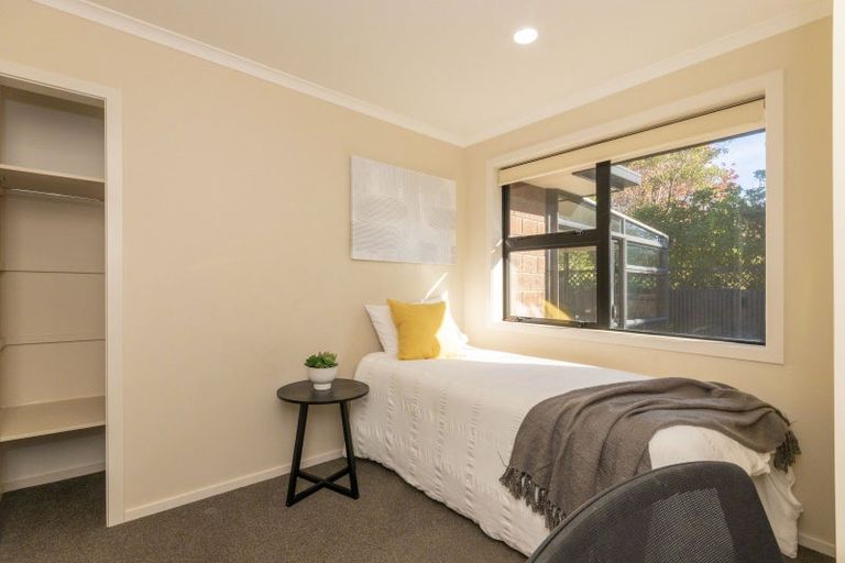 Photo of property in 36 Karina Terrace, Roslyn, Palmerston North, 4414