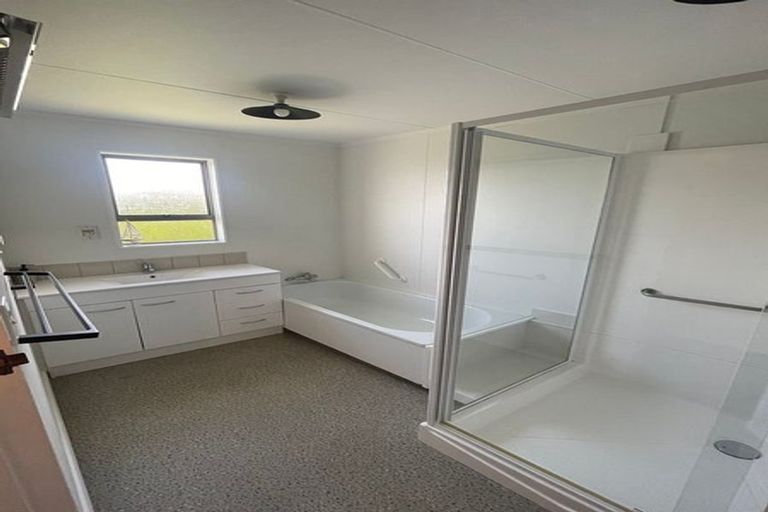 Photo of property in 50a Avenue Road, Greenmeadows, Napier, 4112