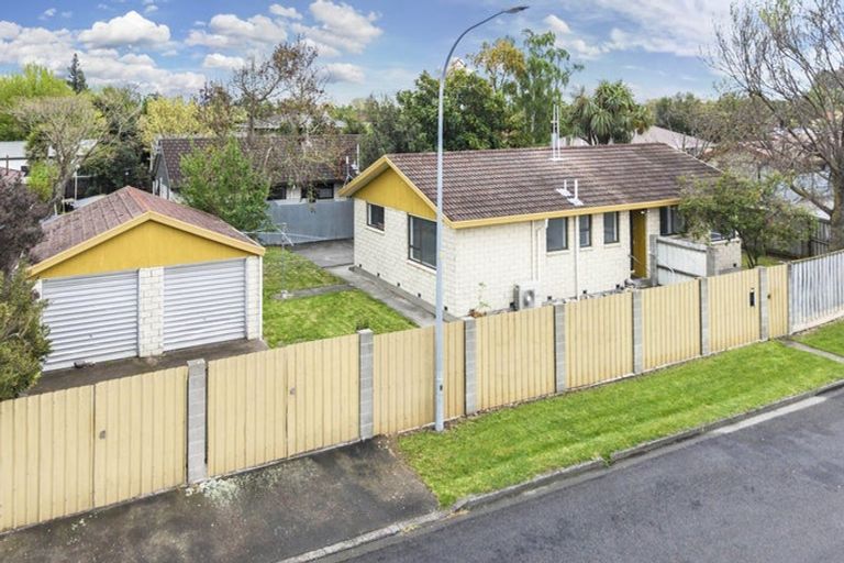 Photo of property in 2 Charles Street, Rangiora, 7400
