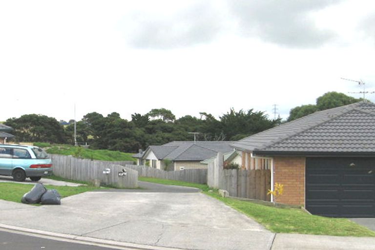 Photo of property in 47 Jadewynn Drive, Massey, Auckland, 0614