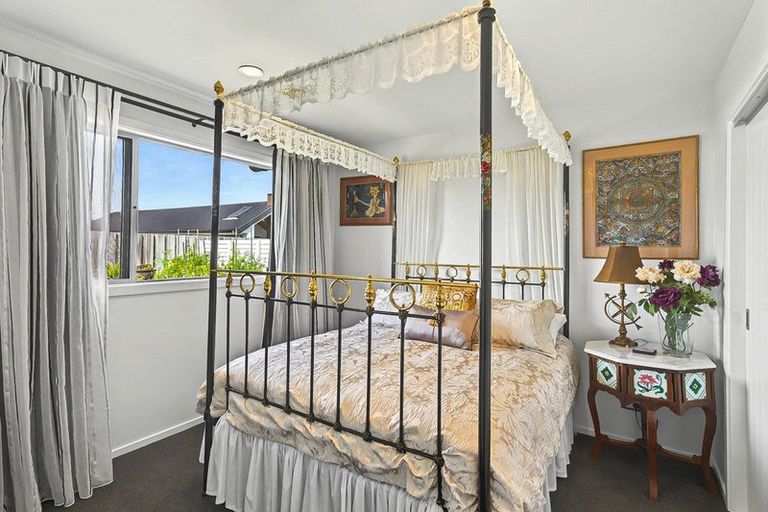 Photo of property in 77 Kotuku Drive, Paraparaumu Beach, Paraparaumu, 5032