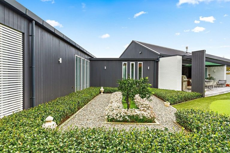 Photo of property in 18 Torea Road, Matakana, Warkworth, 0985
