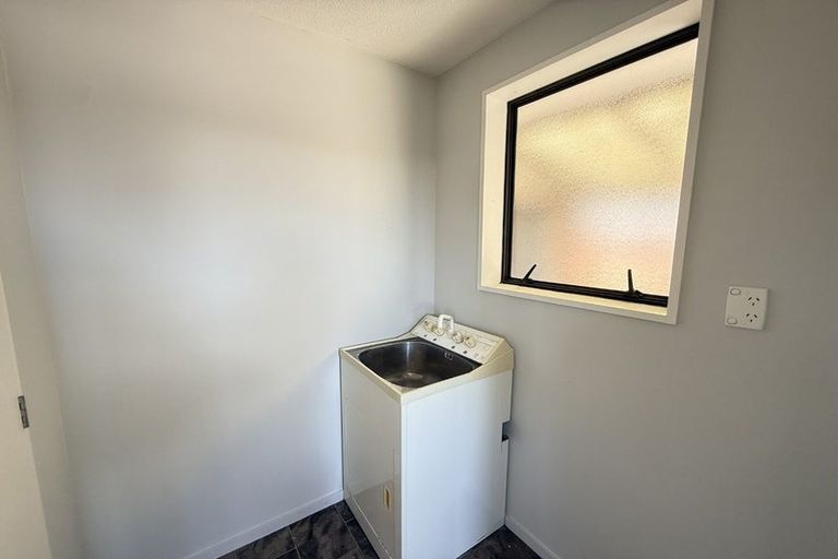 Photo of property in 2 Farm Lane, Parklands, Christchurch, 8083