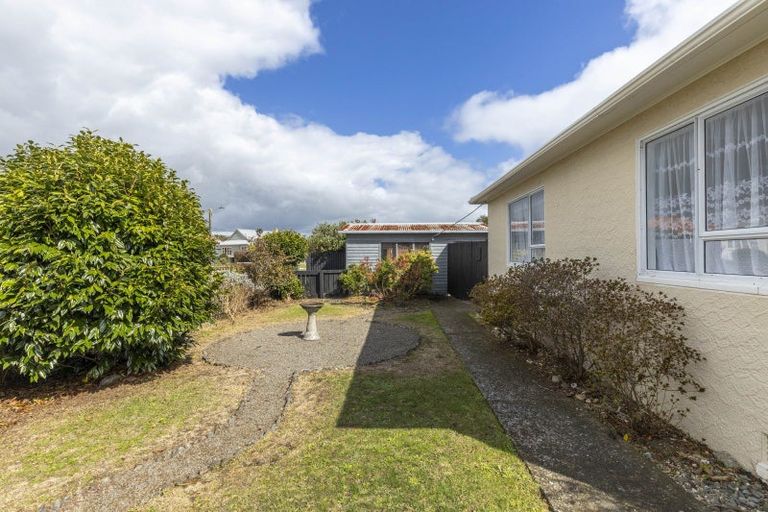 Photo of property in 55 Wrantage Street, Westown, New Plymouth, 4310