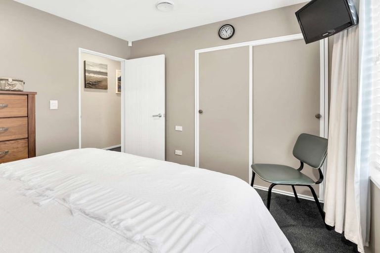 Photo of property in 1/19 Tower Street, Hornby, Christchurch, 8042