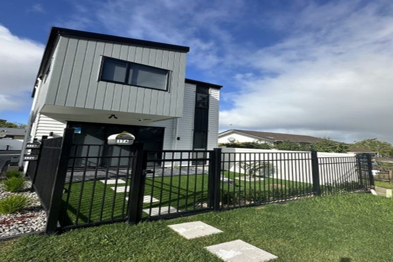 Photo of property in 17a Midgley Road, West Harbour, Auckland, 0618
