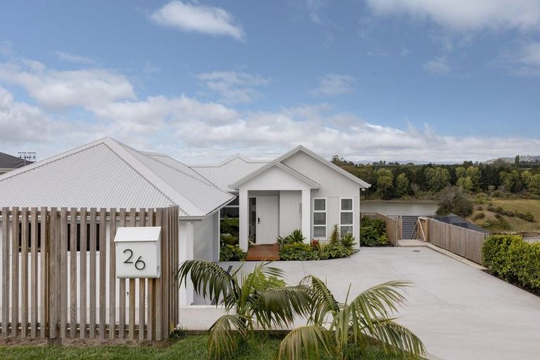 Photo of property in 26 Oyster Place, Omokoroa, 3114