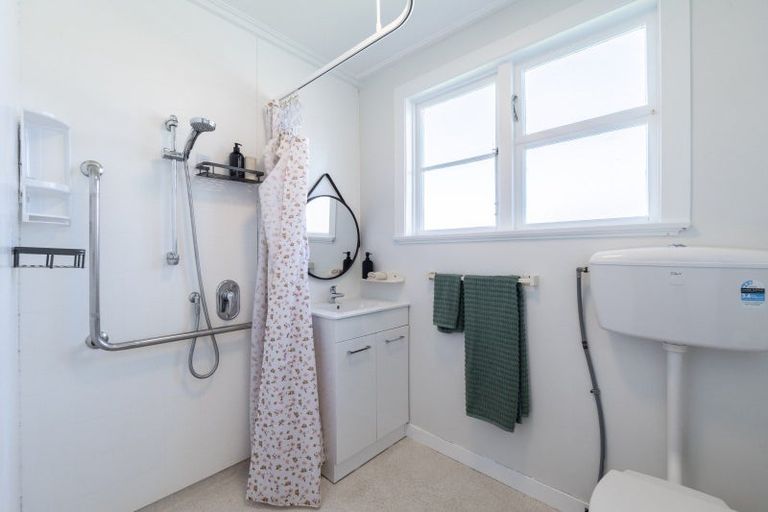 Photo of property in 114 Vernon Street, Kingswell, Invercargill, 9812