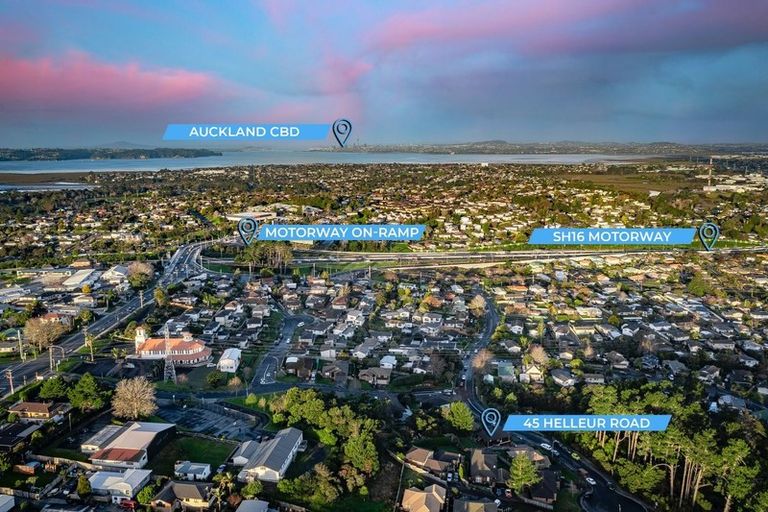Photo of property in 45 Helleur Road, Massey, Auckland, 0614