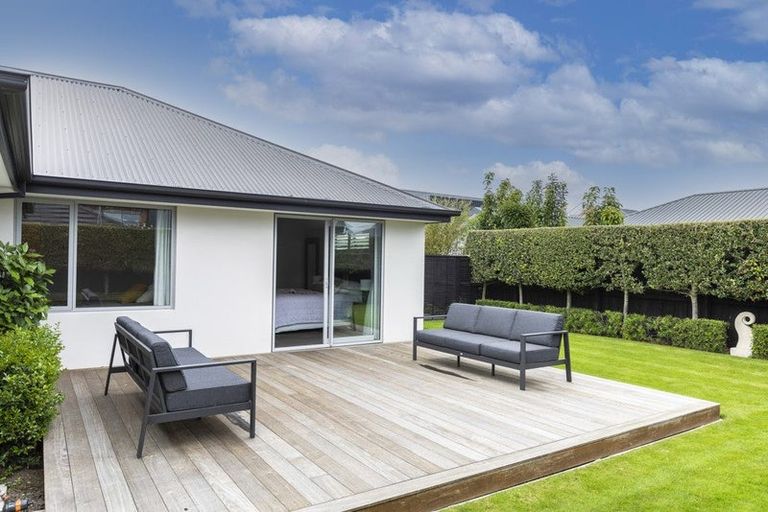 Photo of property in 135 Styx Mill Road, Casebrook, Christchurch, 8051