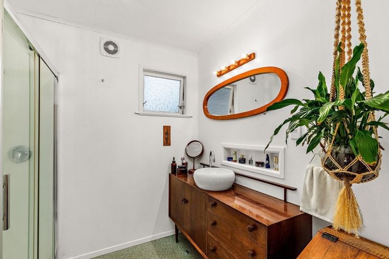 Photo of property in 61 Don Buck Road, Massey, Auckland, 0614