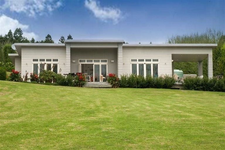 Photo of property in 100 Avocado Lane, Mangawhai, Wellsford, 0975