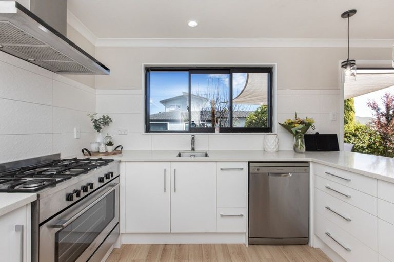 Photo of property in 41 Peddie Street, Taradale, Napier, 4112