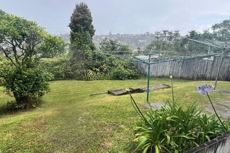Photo of property in 166 Carlisle Road, Northcross, Auckland, 0632