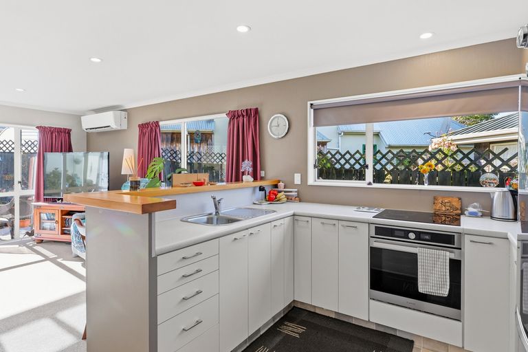 Photo of property in 35c Eastbourne Street, Caversham, Dunedin, 9012