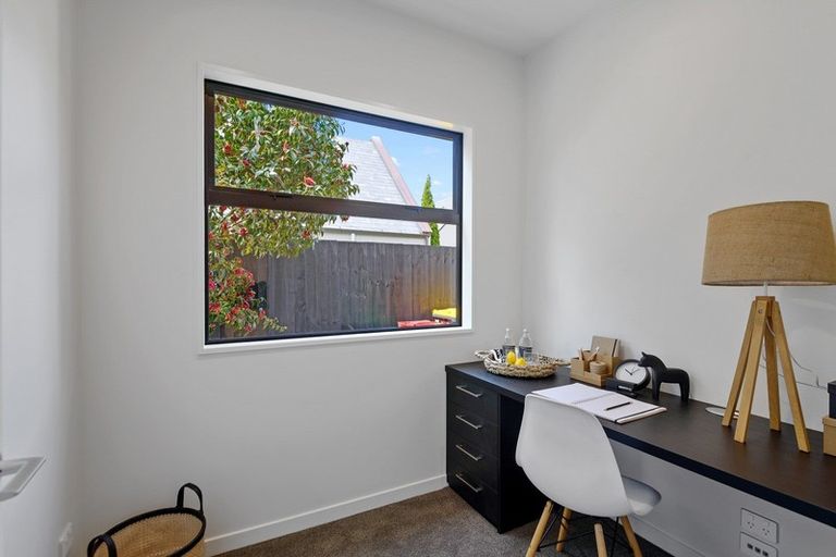 Photo of property in 88c Hinau Street, Riccarton, Christchurch, 8041