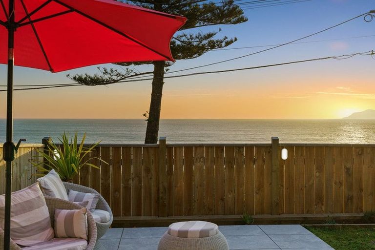 Photo of property in 3a The Esplanade, Raumati South, Paraparaumu, 5032