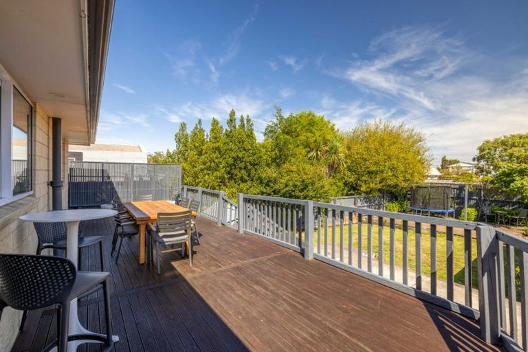 Photo of property in 323 Hills Road, Mairehau, Christchurch, 8013