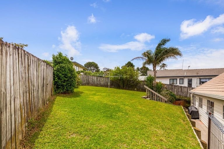 Photo of property in 72 Garton Drive, Massey, Auckland, 0614