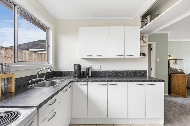 Photo of property in 1/15 Henwood Road, Mangere East, Auckland, 2024